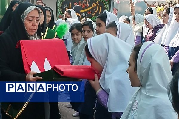 پیوند دل‌های دانش‌آموزان شهرقدس در سوگ حضرت زهرا(س)