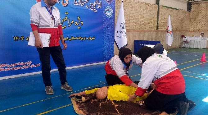 مراقبین سلامت شهرستانهای استان تهران به رقابت جشنواره‌ای پرداختند