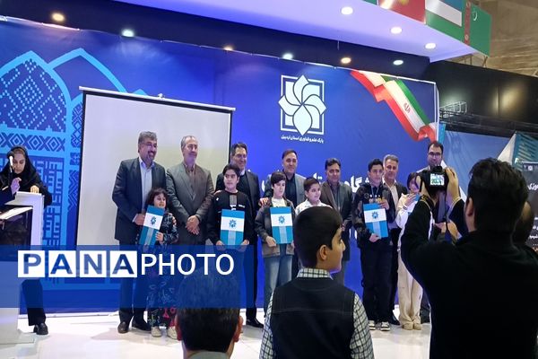 رقابت دانش‌آموزان ایده پرداز و پژوهشگر در رویداد دانش‌آموزی تین پلاس استان اردبیل 