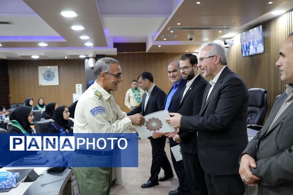 نشست تخصصی قائم مقام سازمان دانش‌آموزی با تشکل‌های پیشتازان در آذربایجان غربی
