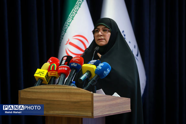 چهل و پنجمین سالگرد هفته دفاع مقدس با حضور وزیر آموزش و پرورش