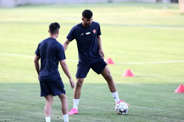 جدایی بازیکن قرضی پرسپولیس از جمع اراکی‌ها
