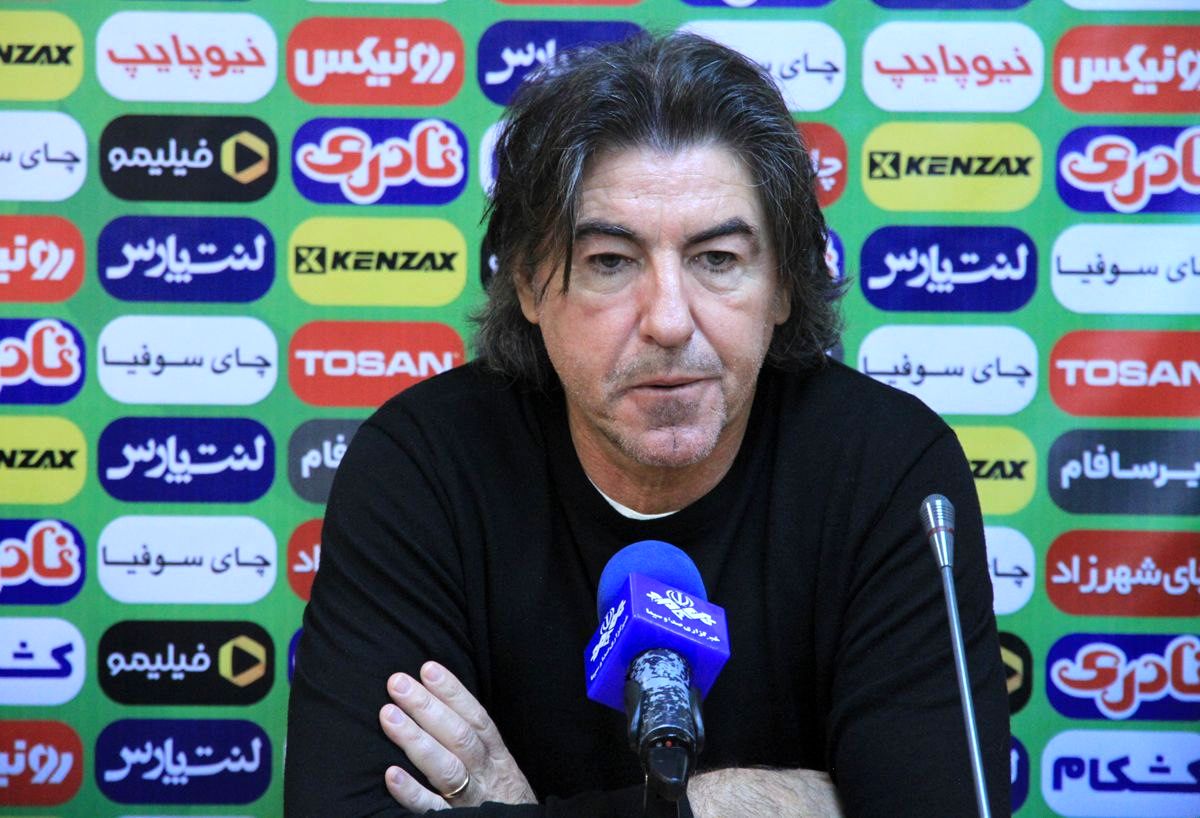 ساپینتو برای کمک به تیم ملی مقابل پرتغال آستین بالا زد/ برای شکست ملوان برنامه داریم+فیلم