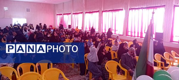 تجلیل ازبرگزیدگان مسابقات شهرستان خلیل آباد