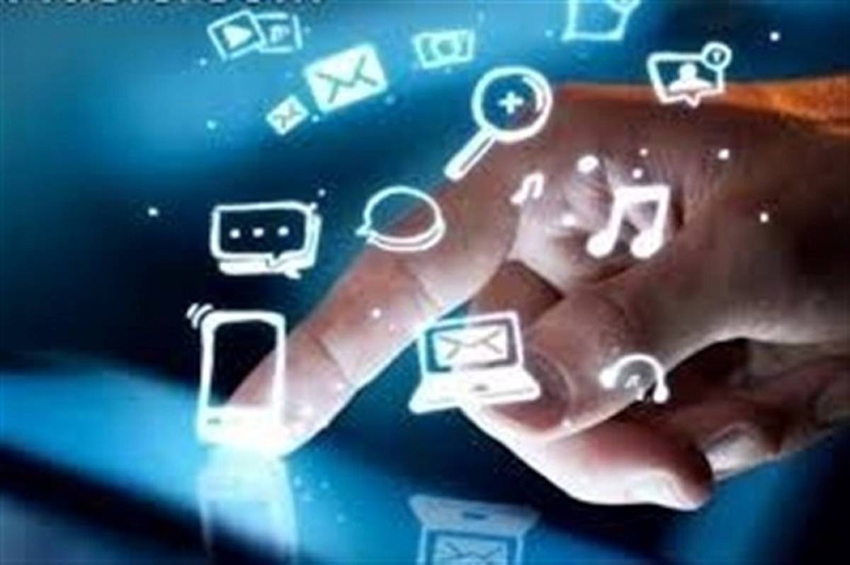 فضای مجازی به نمایش جنبههای جذاب زندگی میپردازد