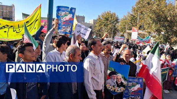 روز ۱۳ آبان: درخششی دیگر در تاریخ شهرستان سلسله با راهپیمایی دانش‌آموزان و مردم