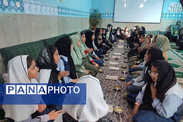 عطر فاطمی در دبستان شهید معظم