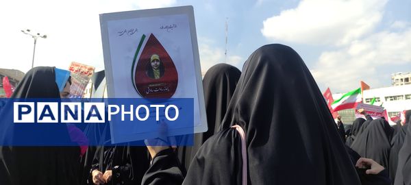 فریاد طنین انداز همبستگی دانش آموزان مشهدی 