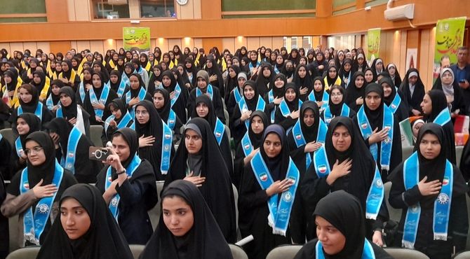 حضور پرشور دختران پیشتاز همدان در همایش «وطن‌یار»
