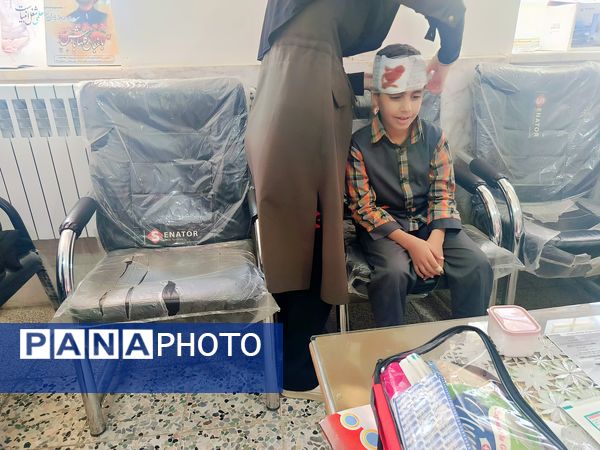 مانور زلزله در دبستان شهید پسندیده فدافن  