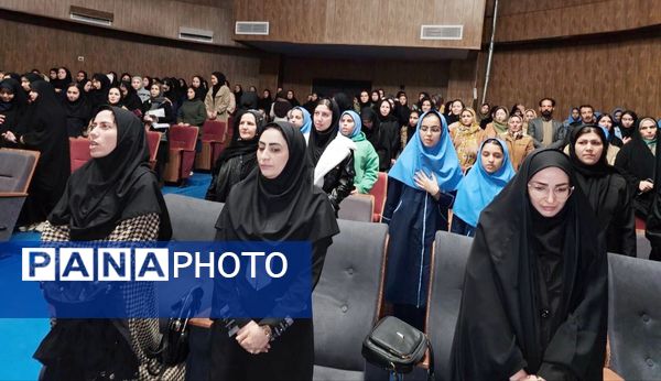 برگزاری مراسم تقدیر از دانش آموزان رتبه برتر آموزشگاه امیر کبیر ملارد