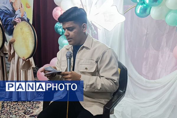  جشن «گل‌های زهرایی» در حسینیه شهدا با حضور دانش‌آموزان دبستان شهید طهرانی‌مقدم