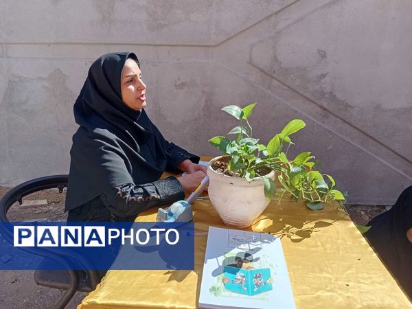 انتخابات انجمن اولیاء و مربیان در مدرسه مادر مهربان خلیل آباد