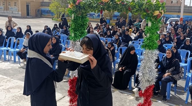جشن جوانه ها در دبیرستان مهر نیشابور