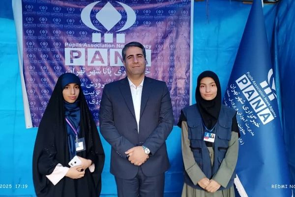 دانش آموز خبرنگاران پانا روایتگران کنگره شهدا منطقه ۱۶