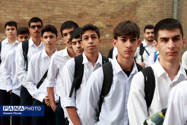 مراسم آغاز سال تحصیلی جدید در مدارس ماندگار کشور