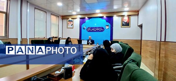 کارگاه مهارت خبرنگاری دانش‌آموزان مدارس شاهد قم