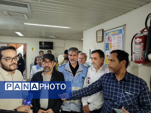بازدید استاندار خراسان رضوی از مناطق زلزله زده و مصدومان آن در کاشمر 