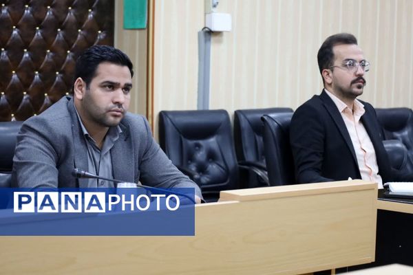 نشست شورای سازمان دانش‌آموزی یزد 