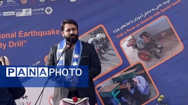 برگزای بیست و ششمین مانور سراسری زلزله و ایمنی در دبیرستان دخترانه متوسطه اول شهید عباسی 