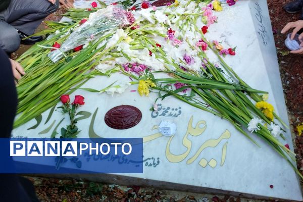 تجدید عهد با شهدا 