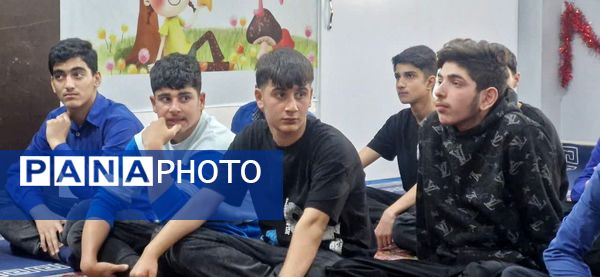 نشست آمادگی اعزام دانش‌آموزان به المپیاد استانی هلال احمر