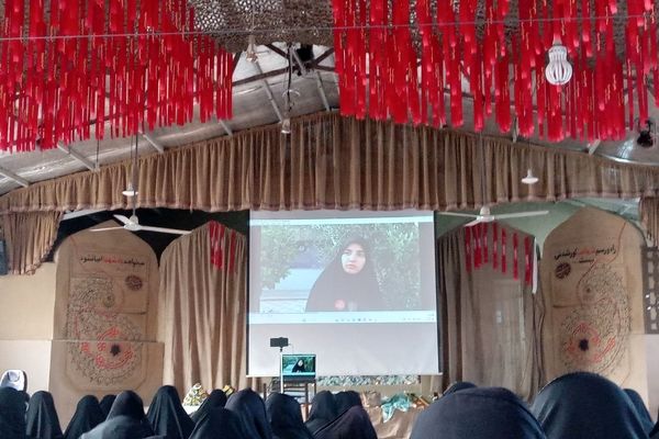 افتتاحیه دوره آموزشی دانش آموزان خادم الشهدا راهیان نور