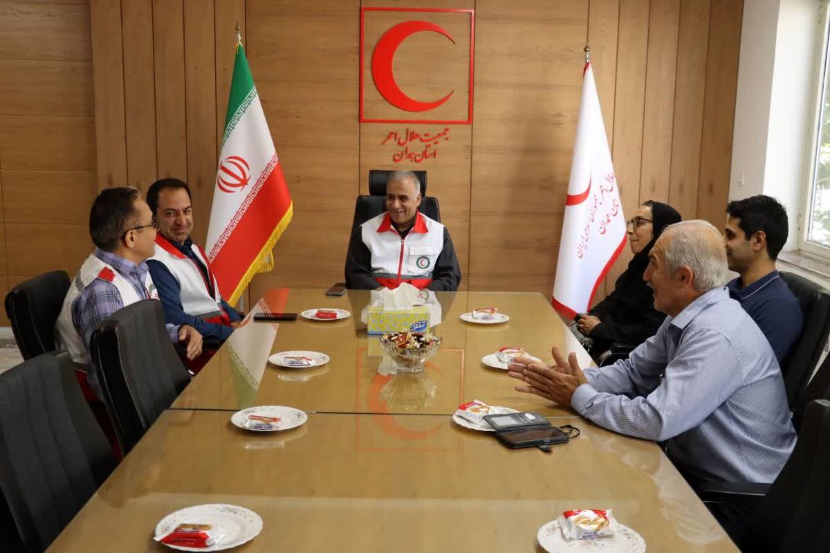رئیس هیئت کوهنوردی همدان بر توسعه همکاری با هلالاحمر تأکید کرد