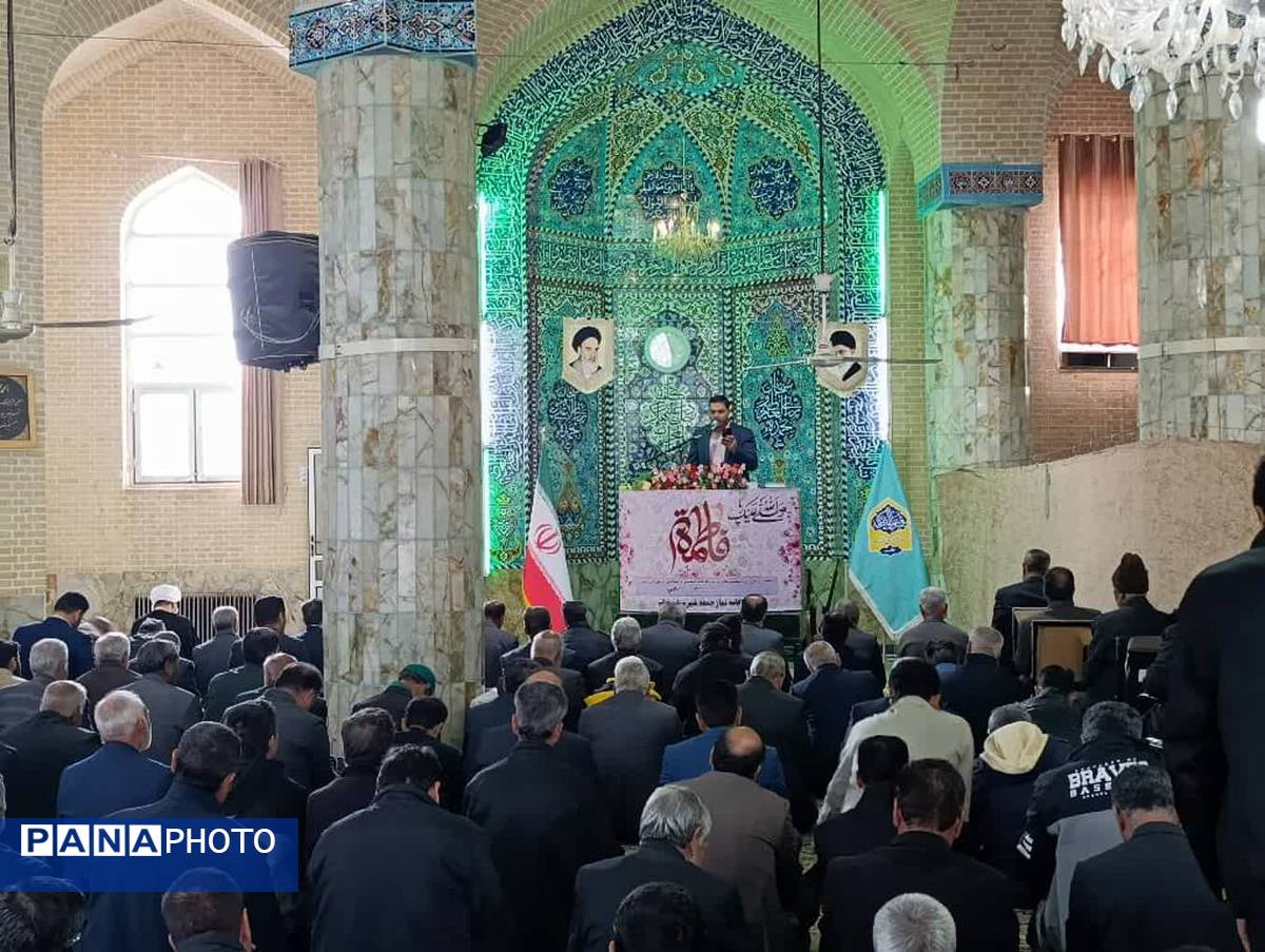 تجلی پیوند مدرسه و مسجد 