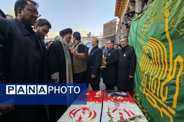 بدرقه یاران انقلاب در حرم حضرت عبدالعظیم (ع) شهرری