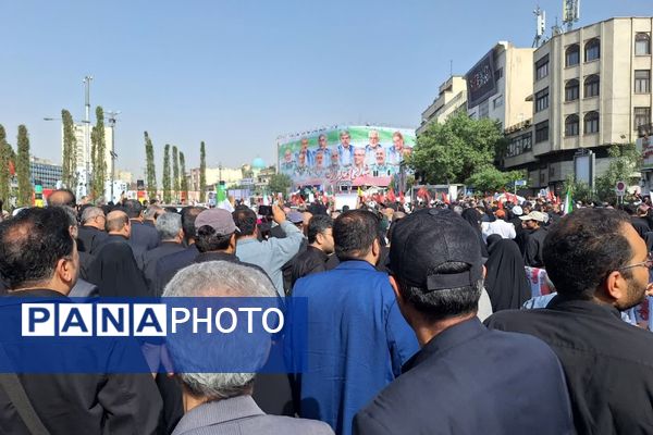 تشییع پیکر شهدای اقتدار در تهران ایران
