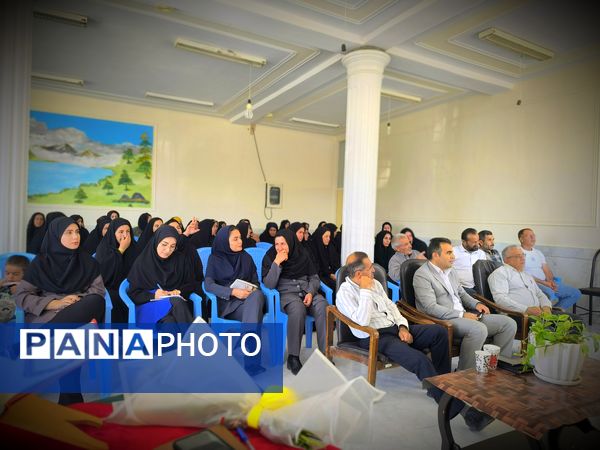جلسه انجمن اولیا در شبانه روزی امام حسین میانکوه 