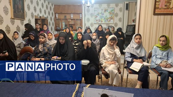 دومین کارگاه آموزش مقدماتی خبرنگاری در کانون تربیتی ۱۵خرداد ناحیه ٣مشهد