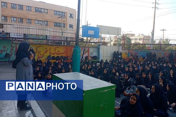 نیرویی خستگی ناپذیر که گام‌هایش همیشه محکم و استوار است 