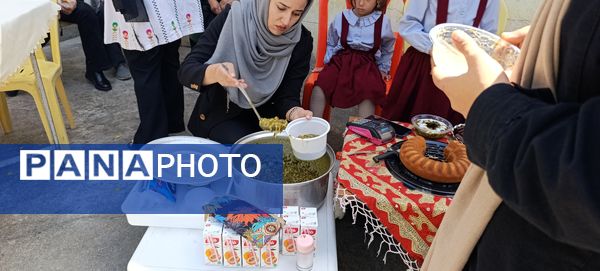 برگزاری بازارچه در پیش دبستانی شور و نشاط آشخانه 