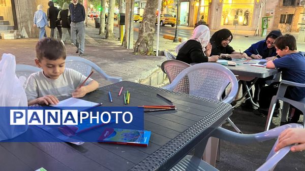 برپایی غرفه زنگ مدرسه در شهرستان محلات