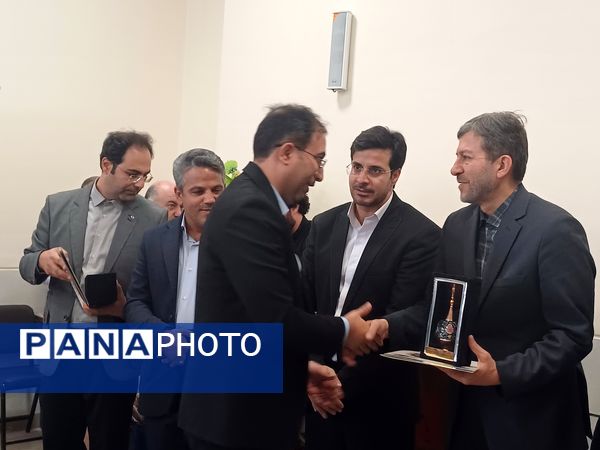 مدرسه متوسطه در مسیر ماندگار شهرک سیمرغ خورزوق به بهره برداری رسید