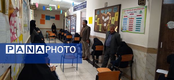 امتحانات نوبت اول در شهرستان‌های خلیل آباد و کاشمر