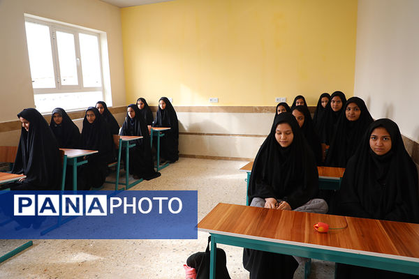 آیین افتتاح دبیرستان دخترانه پریدخت اورعی عباسیان و آیین کلنگ زنی ساخت 10 مدرسه