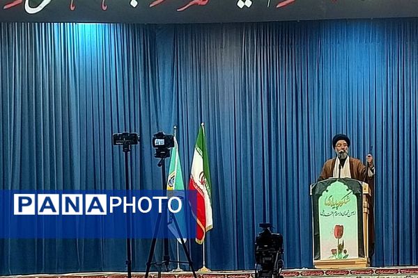 هم‌صدایی آموزش و پرورش با نماز جمعه پیشوا؛ روایت دغدغه‌های آموزشی از تریبون پس از خطبه‌ها