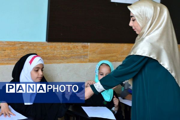 برگزاری مسابقات قرآن‌، عترت ونماز دربهارستان‌دو