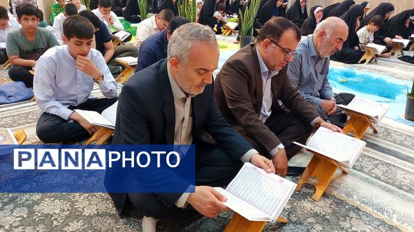 مراسم تجلیل از مقام‌آوران استانی قرآن، نماز و عترت در نظرآباد