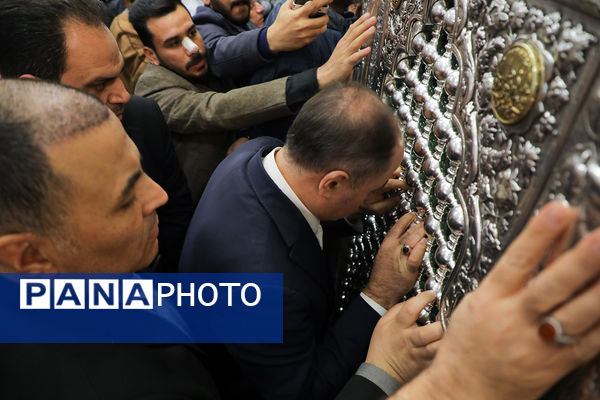 تشرف وزیر جهاد کشاورزی به زیارت حرم حضرت معصومه(س)