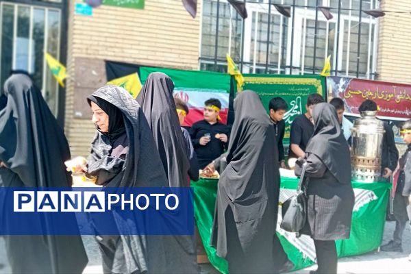 برپایی موکب جاماندگان اربعین حسینی در فیروزکوه