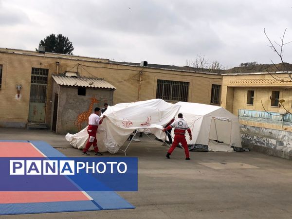 برگزاری مانور زلزله در شهرستان رازوجرگلان 