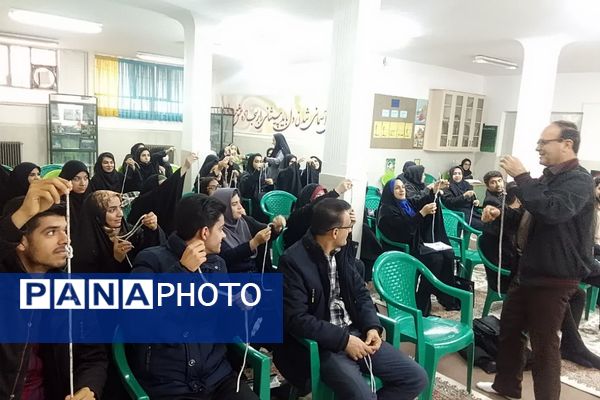  کارگاه توانمندسازی اردویی و سازمان دانش‌آموزی در ورامین