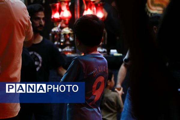 روایت پانا از برپایی موکب‌های حسینی در کاشمر