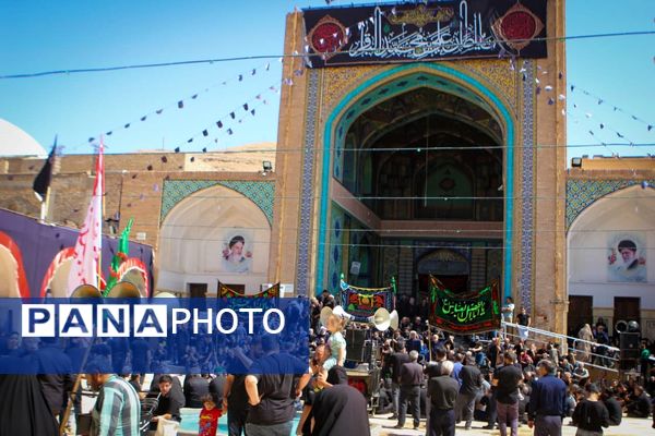 عزاداری رحلت پیامبر(ص) و شهادت امام حسن(ع) در صحن آستان مقدس سلطانعلی(ع) مشهداردهال کاشان