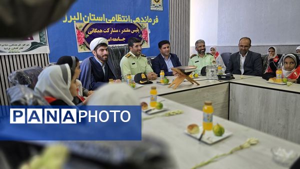تبریک پیشتازان کوچک به مدافعان بزرگ امنیت در هفته نیروی انتظامی