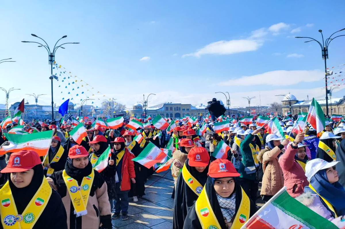 نقش پر رنگ "پیشتازان گام دوم انقلاب" در راهپیمایی 22 بهمن همدان